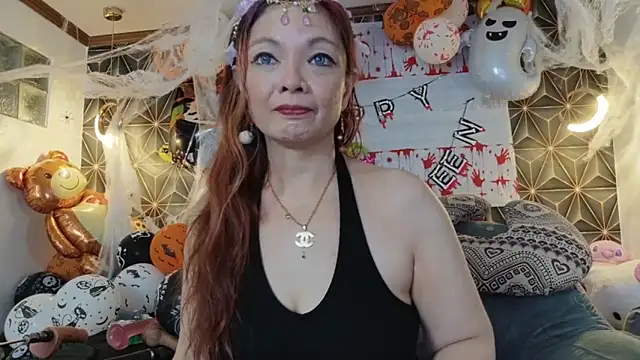 yummymeily online show from November 2025 02:30:02 PM