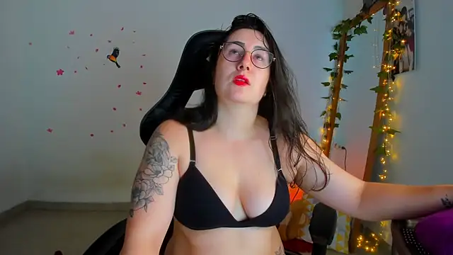 Susan Foxx online show from February 2026 05:25:01 PM