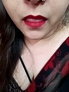 naughtymadam online show from December 2024 04:04:02 AM