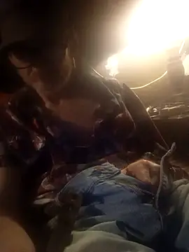 ROBERT0516 online show from February 2025 10:09:02 PM