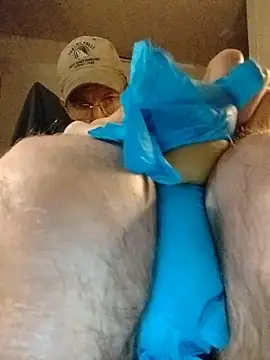 ROBERT0516 online show from October 2025 06:50:02 AM