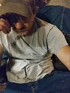 ROBERT0516 online show from April 2026 04:45:02 AM