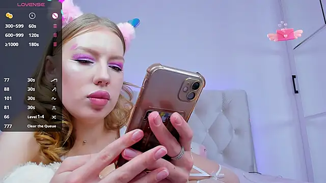 YourWildDestiny online show from December 2024 02:31:02 AM