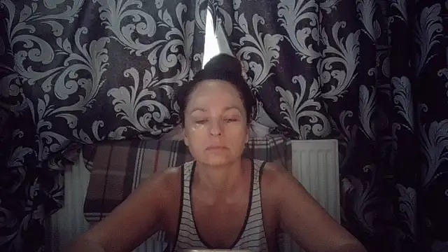 LindaStarS online show from September 2025 04:34:02 AM