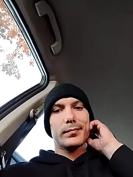 Snapshot of Selfsuckingfreak chatting on November 2025 06:50:02 PM Selfsuckingfreak online show from November 2025 06:50:02 PM