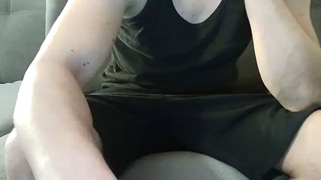 ShyGuyWannaTry online show from October 2025 06:15:01 AM