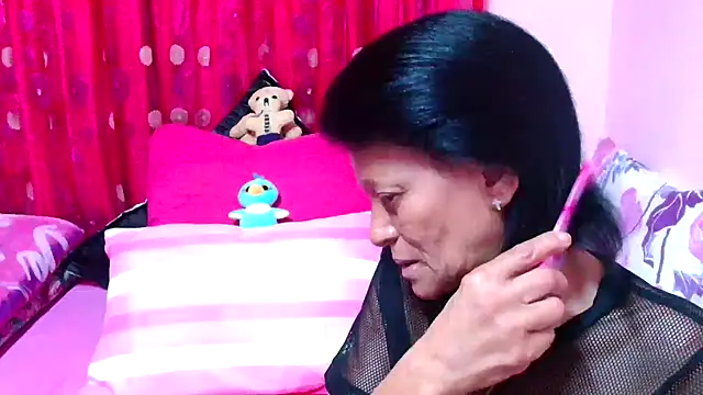 SLUTTYROXY online show from October 2025 06:53:01 PM