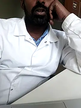 honeyboy4aunty online show from March 2025 06:00:02 AM