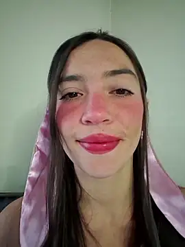 loveuu-bae online show from October 2025 10:00:01 PM