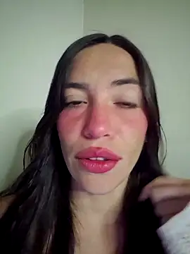 loveuu-bae online show from November 2025 01:06:01 AM