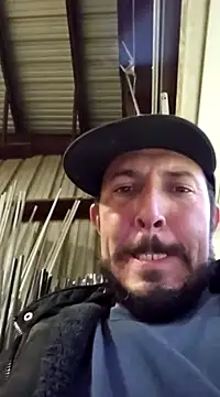 Snapshot of UncutHammer69 chatting on December 2024 12:53:02 AM UncutHammer69 online show from December 2024 12:53:02 AM