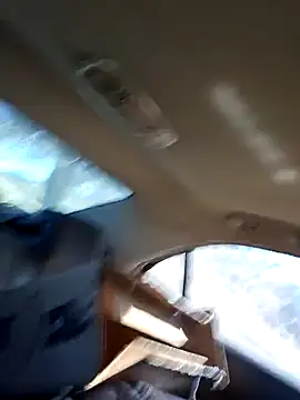 Snapshot of UncutHammer69 chatting on January 2025 09:34:02 PM UncutHammer69 online show from January 2025 09:34:02 PM