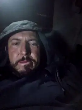 Snapshot of UncutHammer69 chatting on March 2025 02:53:01 AM UncutHammer69 online show from March 2025 02:53:01 AM