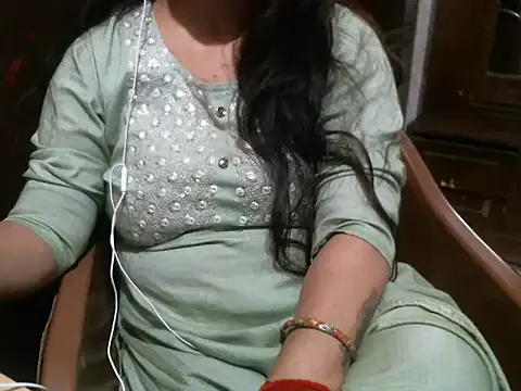 UrsMansi online show from November 2025 06:57:02 AM