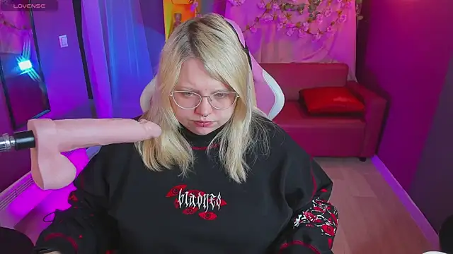 Yoki Shizuko online show from April 2026 06:40:02 AM