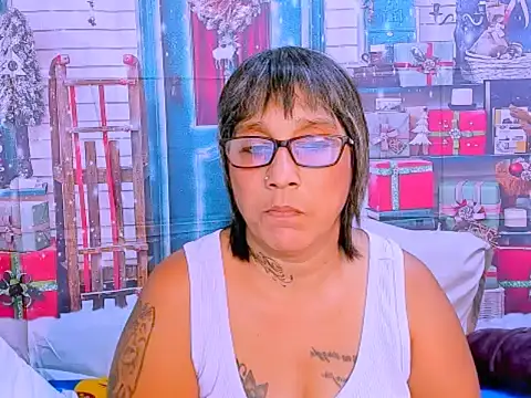 indianroxy online show from December 2025 09:22:02 PM