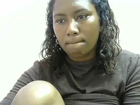 Snapshot of cutybigass chatting on February 2025 04:55:01 PM cutybigass online show from February 2025 04:55:01 PM