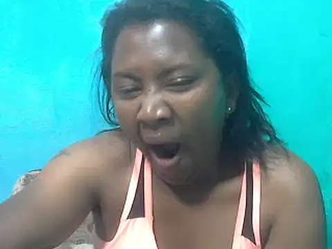 Snapshot of cutybigass chatting on October 2025 07:35:02 PM cutybigass online show from October 2025 07:35:02 PM