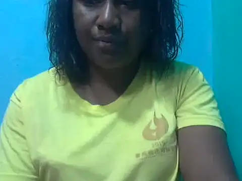 Snapshot of cutybigass chatting on November 2025 05:56:02 PM cutybigass online show from November 2025 05:56:02 PM