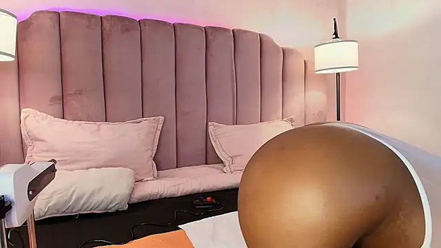 HallyBans online show from February 2025 07:13:01 PM