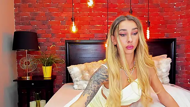 ChristynaRoss online show from January 2026 08:21:01 PM