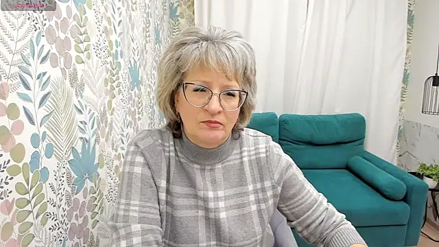 Snapshot of EvelynJoyful chatting on January 2025 05:05:01 AM EvelynJoyful online show from January 2025 05:05:01 AM