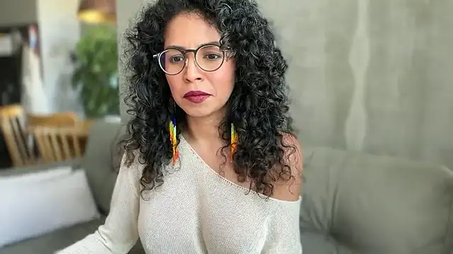 illaroom online show from February 2026 08:37:02 PM