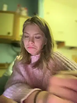 Snapshot of AnastasiaAniess chatting on January 2025 06:20:01 AM AnastasiaAniess online show from January 2025 06:20:01 AM