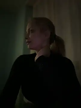 Snapshot of AnastasiaAniess chatting on February 2025 09:41:02 PM AnastasiaAniess online show from February 2025 09:41:02 PM