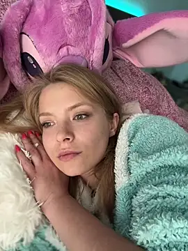 Snapshot of AnastasiaAniess chatting on February 2025 03:05:02 PM AnastasiaAniess online show from February 2025 03:05:02 PM