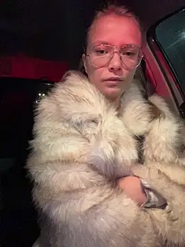 AnastasiaAniess online show from January 2026 09:20:01 PM