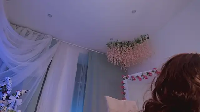 LilianKroft online show from February 2025 12:02:02 PM