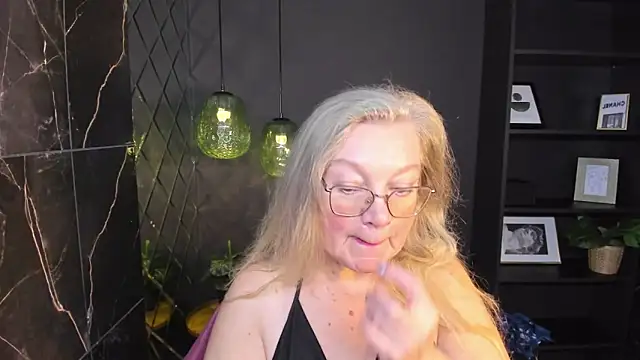 NataliMellow online show from December 2025 01:16:02 PM