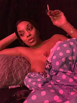 Rakiyahcharms online show from November 2025 10:28:01 AM