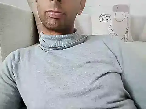 Snapshot of thetunisensexyguy chatting on November 2025 02:29:02 PM thetunisensexyguy online show from November 2025 02:29:02 PM