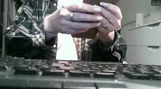 heidi60 online show from February 2025 07:45:02 AM