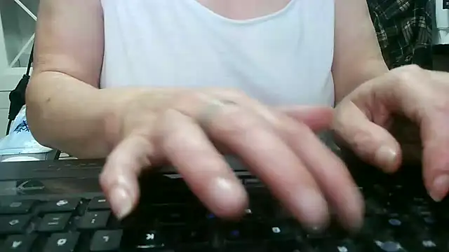 heidi60 online show from November 2025 07:04:02 PM