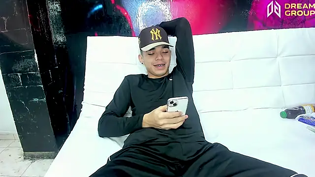 AmazingPartys online show from March 2026 03:00:01 AM