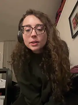 Snapshot of ladyturtle chatting on March 2026 11:31:02 PM ladyturtle online show from March 2026 11:31:02 PM