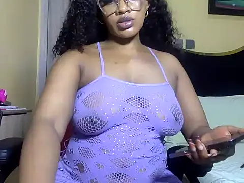 BOOTYBANGER24xx online show from May 2026 09:28:02 AM