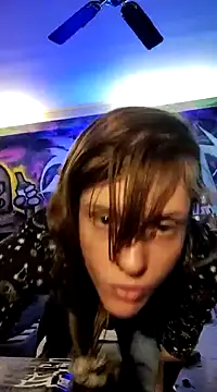 Snapshot of TheDaisyChaos chatting on January 2025 11:46:01 PM TheDaisyChaos online show from January 2025 11:46:01 PM