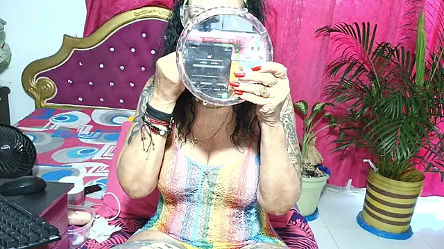 Snapshot of big_boobsmature chatting on November 2025 12:27:02 PM big boobsmature online show from November 2025 12:27:02 PM