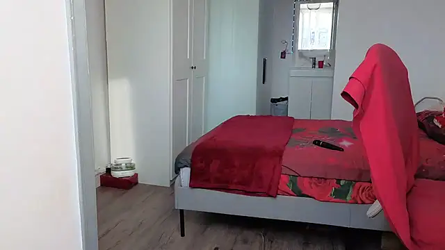 HotSpicyGujju online show from December 2025 09:58:02 AM