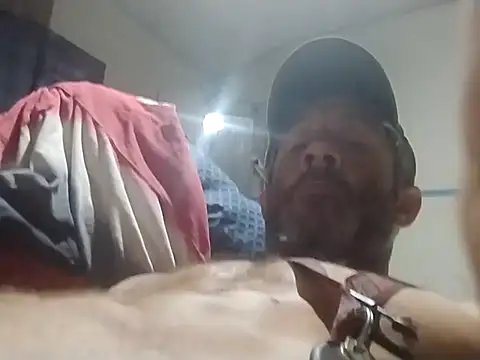 Snapshot of ThickDMatty@xh chatting on September 2025 11:32:01 AM ThickDMattyxh online show from September 2025 11:32:01 AM