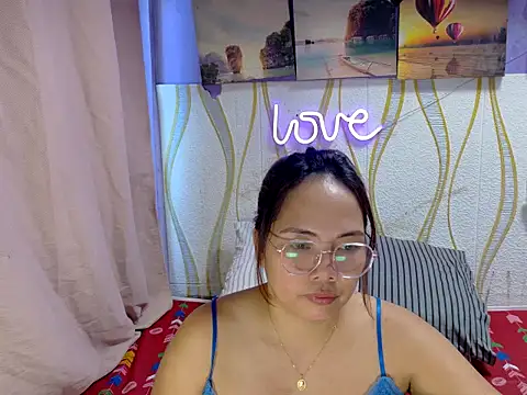 BURBERRY69 online show from March 2026 11:30:01 PM