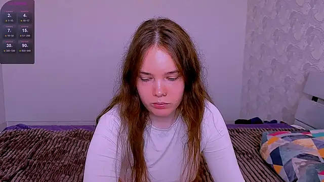 Snapshot of Janie_JJ_Curvie chatting on April 2026 04:41:02 AM Janie JJ Curvie online show from April 2026 04:41:02 AM
