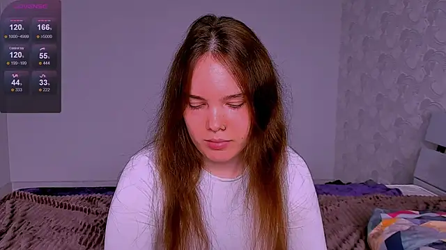 Snapshot of Janie_JJ_Curvie chatting on May 2026 04:31:02 AM Janie JJ Curvie online show from May 2026 04:31:02 AM