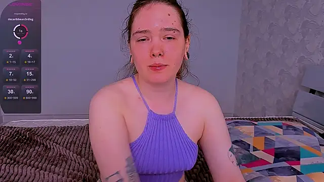 Snapshot of Janie_JJ_Curvie chatting on June 2026 03:40:01 AM Janie JJ Curvie online show from June 2026 03:40:01 AM