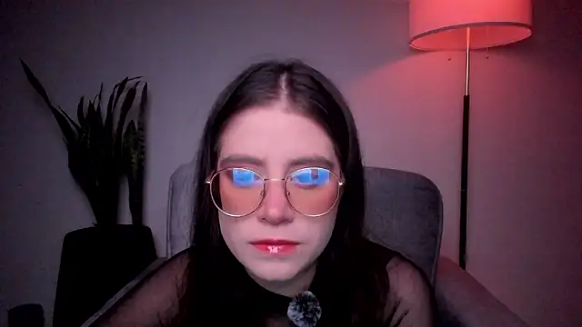 HazelKush online show from March 2026 09:32:02 PM