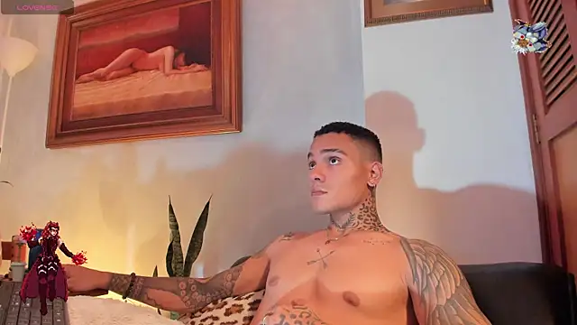 ImDominike online show from December 2025 09:12:02 PM